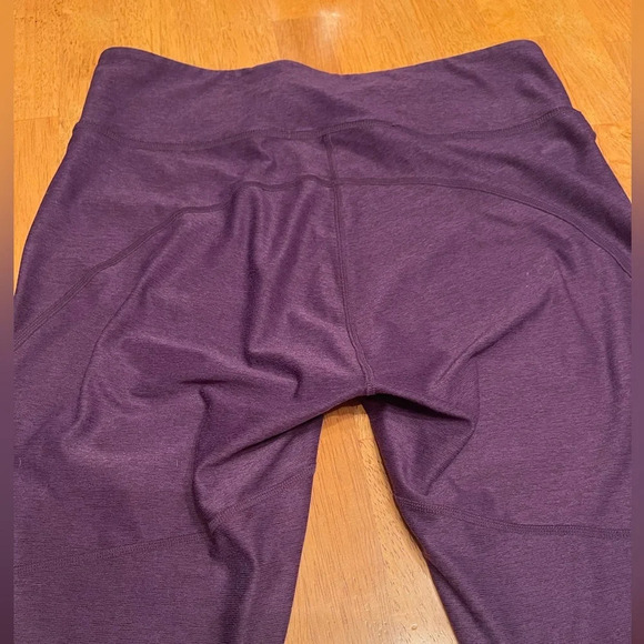 Outdoor Voices leggings, size Medium - Picture 3 of 6